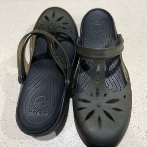Crocs Carlie Cutout Clogs